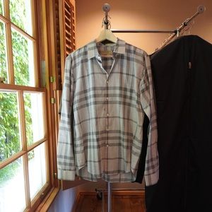 Men’s Burberry Dress Shirt